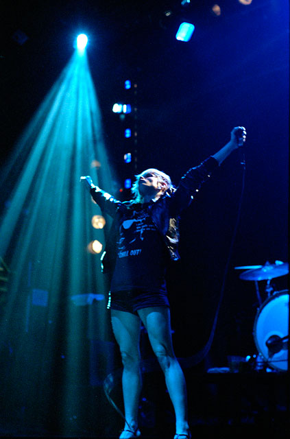 maja-victory-pose.jpg