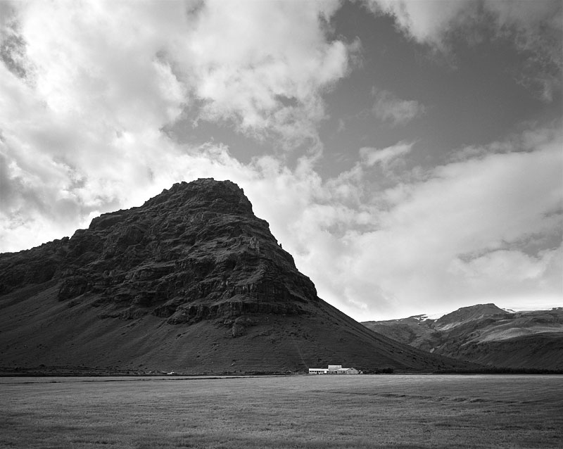mountain-near-skogar.jpg