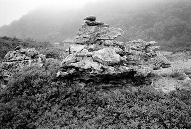 osore-rock.jpg